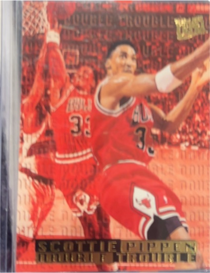 1995-96 Fleer Ultra #8 Scottie Pippen Double Trouble — front