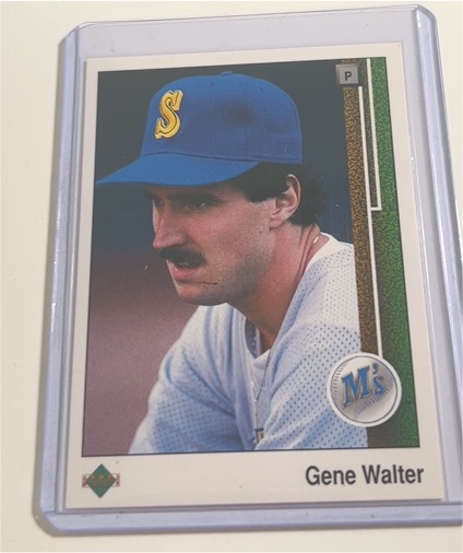 1989 Upper Deck #604 Gene Walter — front