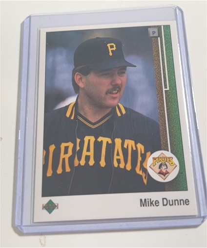 1989 Upper Deck #518 Mike Dunne — front