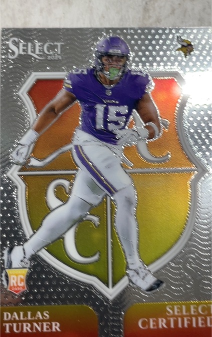 2024 Panini Select #11 Dallas Turner Select Certified Rookies — front