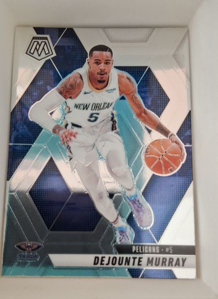 2024-25 Panini Mosaic #82 Dejounte Murray — front