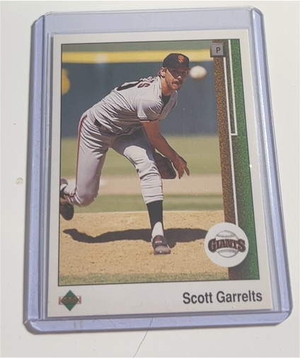 1989 Upper Deck #50 Scott Garrelts — front