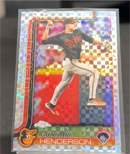 2025 Topps Chrome #213 Gunnar Henderson — front
