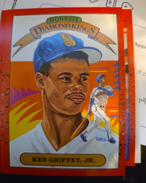 1990 Donruss Diamond Kings #4 Ken Griffey Jr. — front
