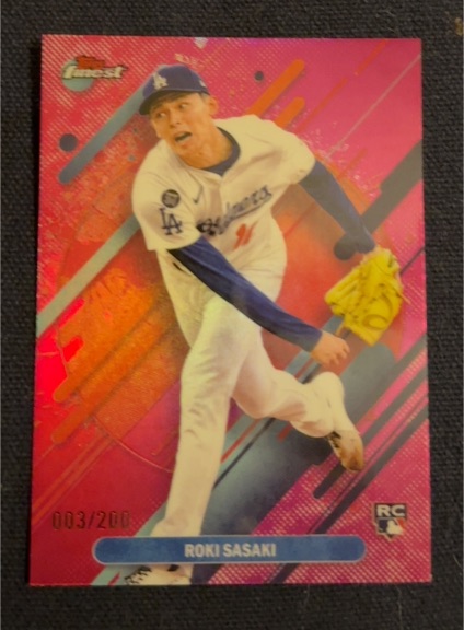 2025 Topps Finest #288 Roki Sasaki — front