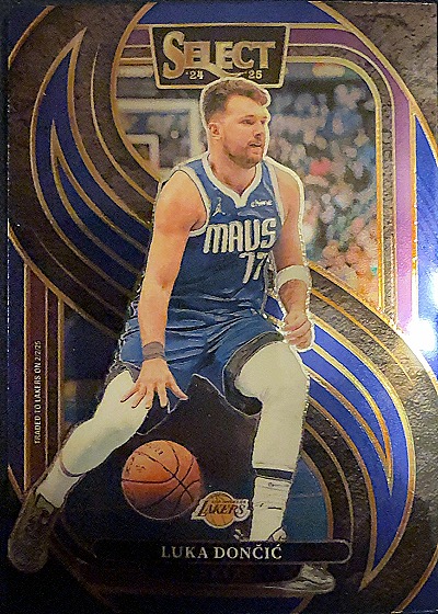 2024-25 Panini Select #141 Luka Dončić — front