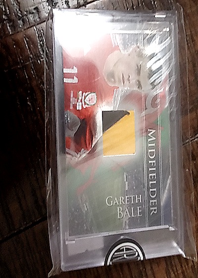 2020 Panini Adrenalyn XL Gareth Bale #11 Jersey Relic — front