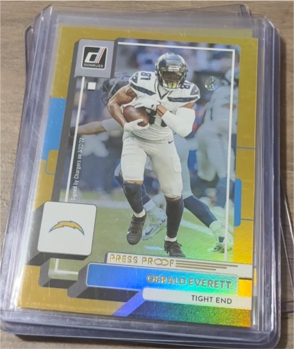 2022 Donruss #293 Gerald Everett Los Angeles Chargers — front