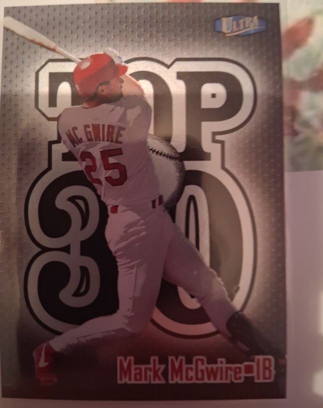 1998 Fleer Ultra Top 30 #7T3 Mark McGwire — front