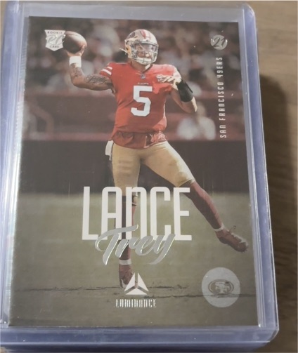 2021 Panini Chronicles Luminance #204 Trey Lance — front