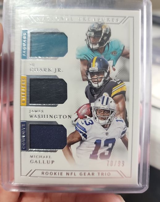 2018 Panini National Treasures Rookie NFL Gear Trio DJ Chark Jr. James Washington Michael Gallup #70/99 — front