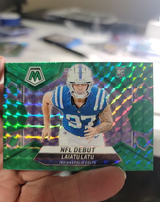 2024 Panini Mosaic NFL Debut #290 Laiatu Latu — front