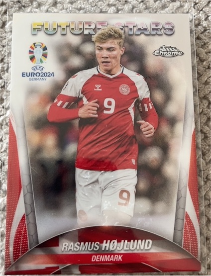 2024 Topps Chrome UEFA Euro #119 Rasmus Højlund — front
