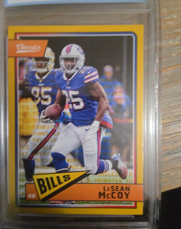 2018 Panini Classics #12 LeSean McCoy Timeless Tributes Gold — front