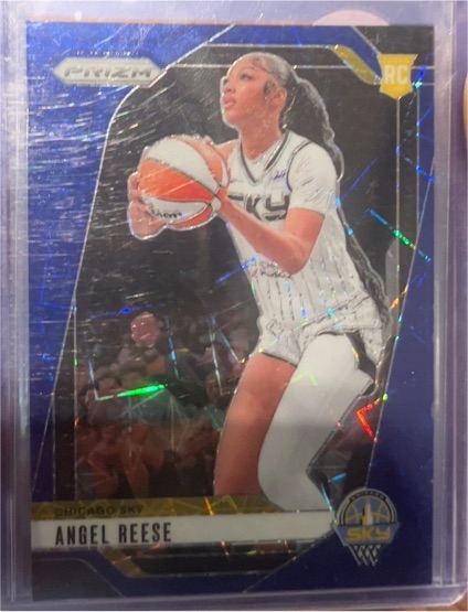 2024 Panini Prizm WNBA #10 Angel Reese — front