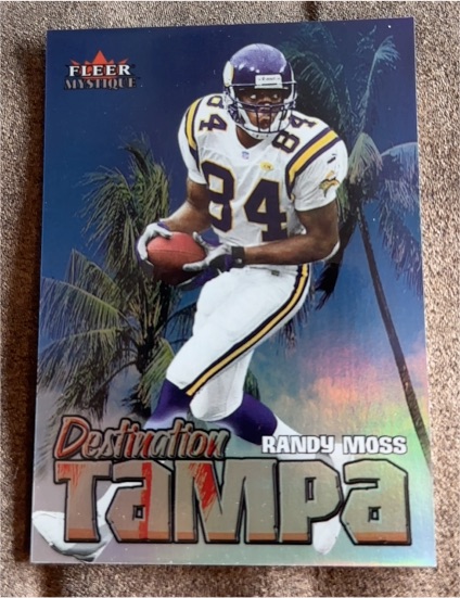 2000 Fleer Mystique Destination Tampa #10DT Randy Moss — front