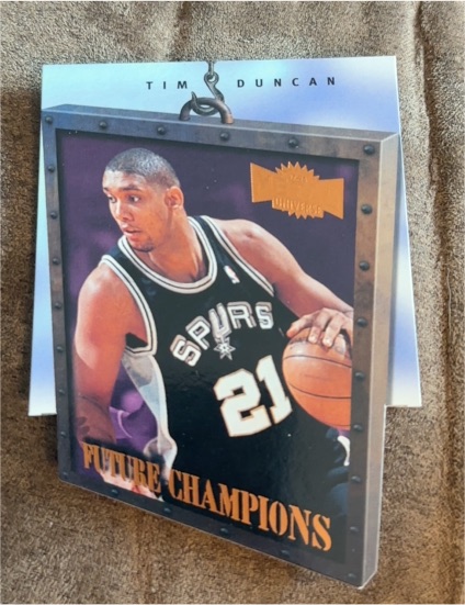 1997 Skybox Metal Universe #1 FC Tim Duncan Future Champions — front