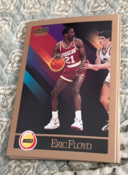 1990-91 SkyBox #107 Eric Floyd — front