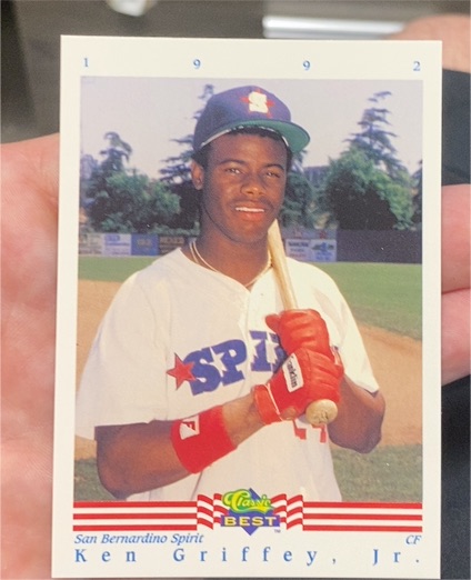 1992 Classic Best #200 Ken Griffey Jr. — front