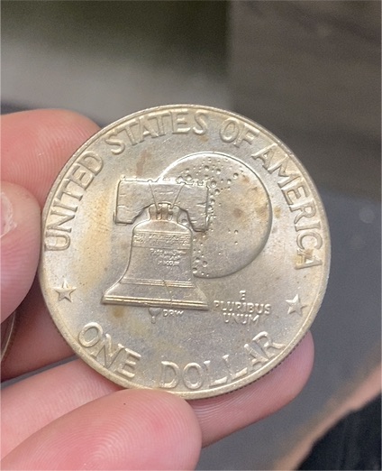 1976 United States Eisenhower Bicentennial Liberty Bell Moon One Dollar Coin — front