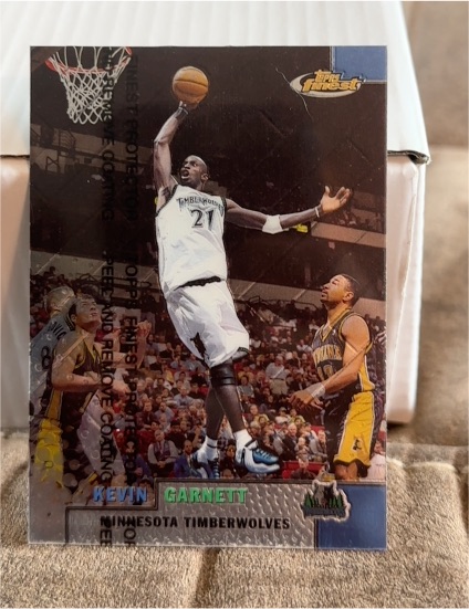 1999-00 Topps Finest #139 Kevin Garnett — front