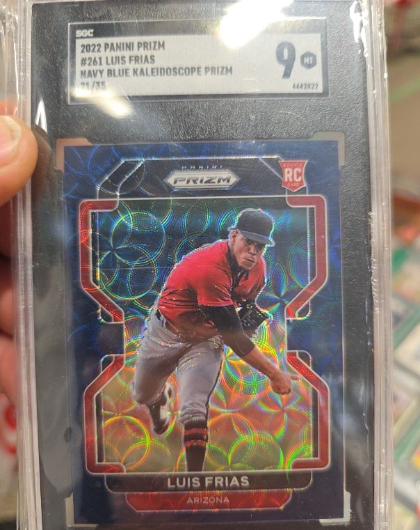 2022 Panini Prizm #261 Luis Frias — front