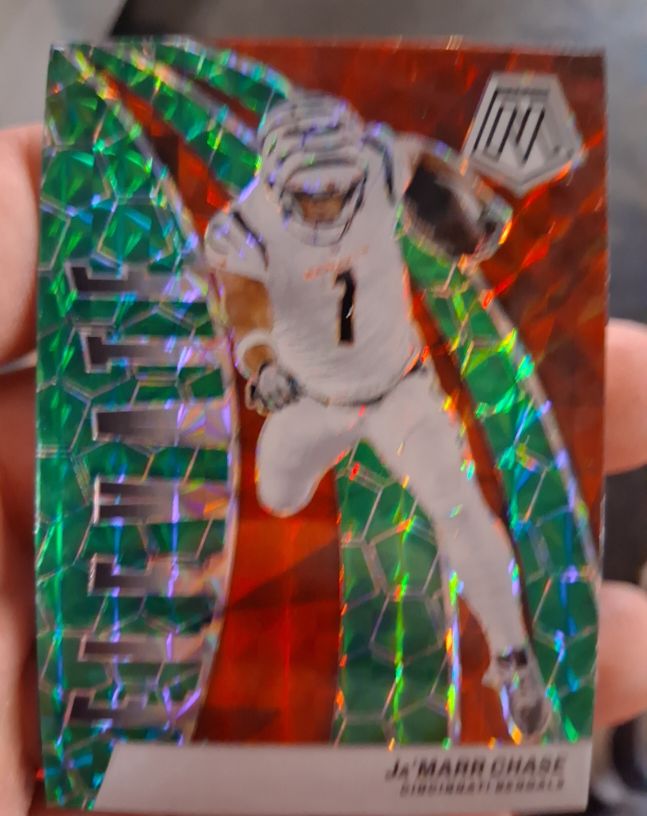 2024 Panini Mosaic #11 Ja'Marr Chase Elevate Green Mosaic Prizm — front