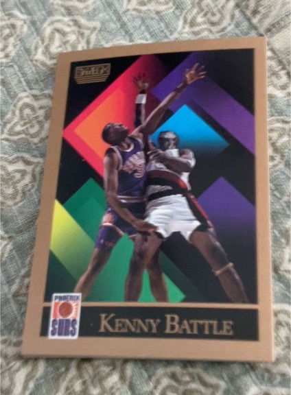 1990-91 SkyBox #225 Kenny Battle — front