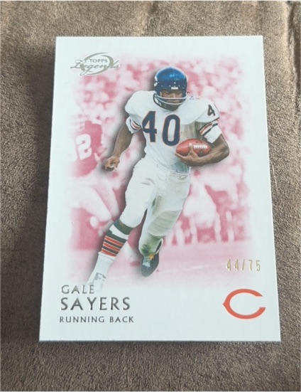 2011 Topps Gridiron Legends #160 Gale Sayers — front