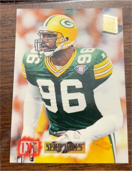 1994 Topps Stadium Club #307 Sean Jones — front