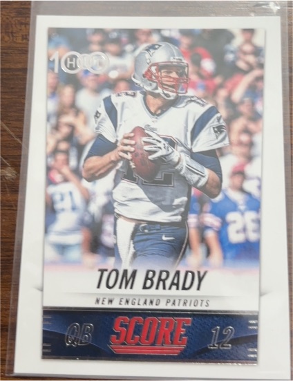 2014 Panini Score #235 Tom Brady Hot 100 — front