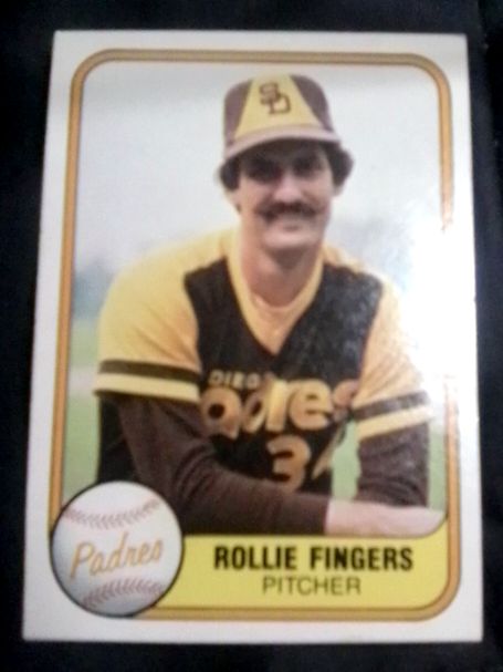 1981 Fleer #485 Rollie Fingers — front