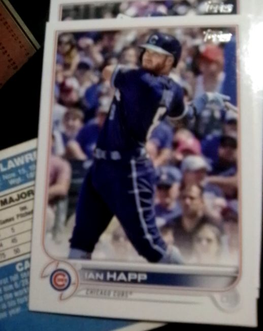 2022 Topps #143 Ian Happ — front