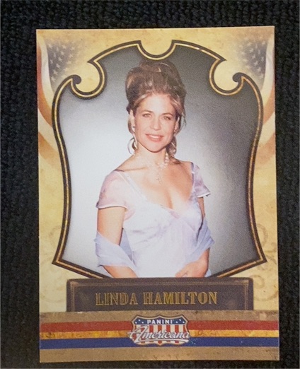 2011 Panini Americana #4 Linda Hamilton — front