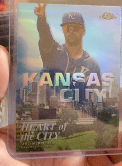2022 Topps Chrome Heart of the City #HOC-10 Whit Merrifield — front