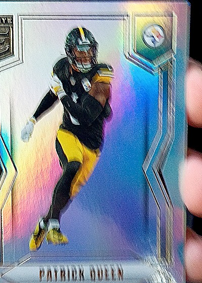 2025 Panini Donruss Elite #18 Patrick Queen — front