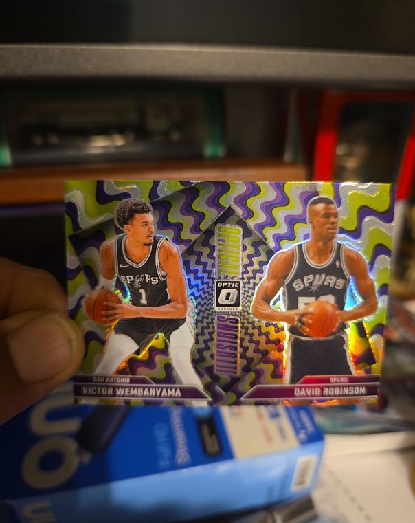2024-25 Panini Donruss Optic Optical Illusions #5 Victor Wembanyama & David Robinson — front