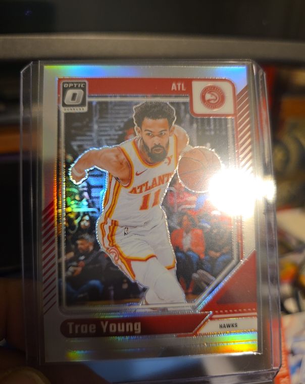 2024-25 Panini Donruss Optic #186 Trae Young — front