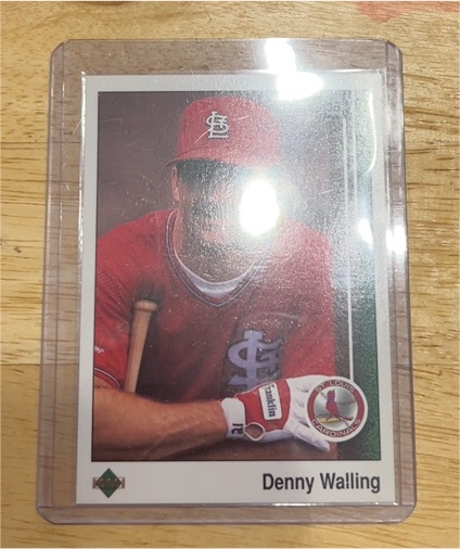 1989 Upper Deck #327 Denny Walling — front