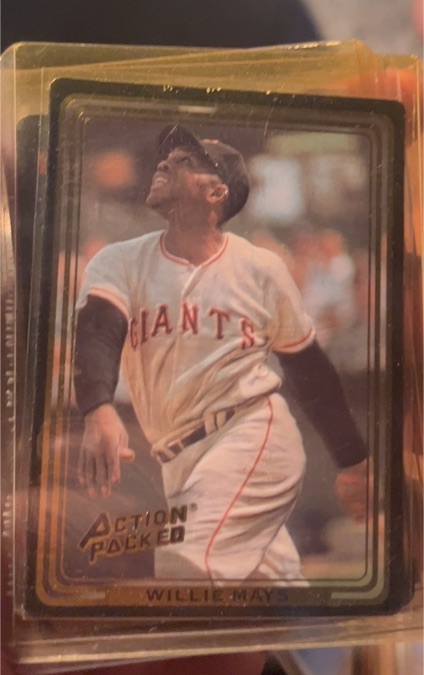 1992 Action Packed #14 Willie Mays — front