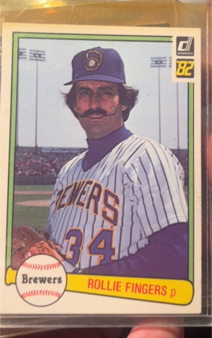 1982 Donruss #28 Rollie Fingers — front