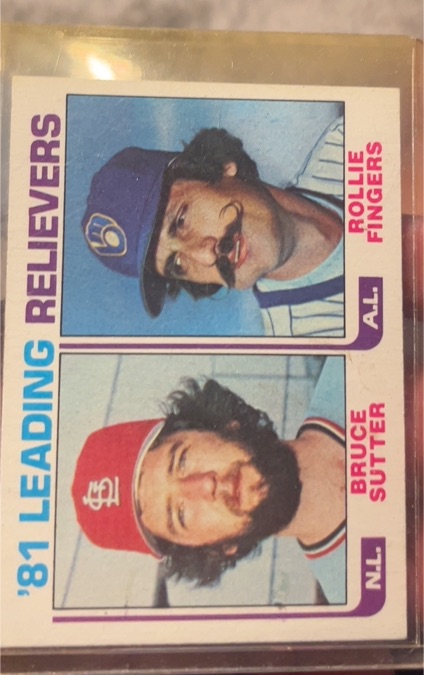 1982 Topps #168 '81 Leading Relievers (Bruce Sutter / Rollie Fingers) — front