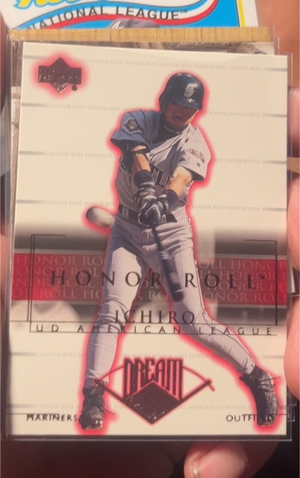 2002 Upper Deck Honor Roll #18 Ichiro Suzuki — front