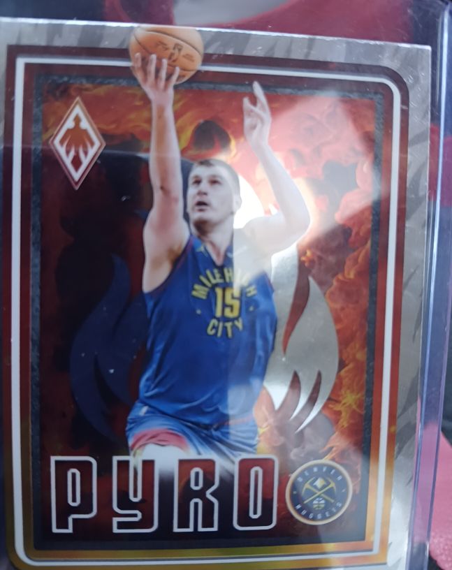 2023-24 Panini Phoenix Pyro #15 Nikola Jokic — front
