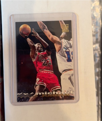 1993-94 Topps Stadium Club #169 Michael Jordan — front
