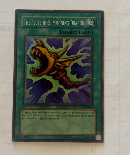 1996 Yu-Gi-Oh! The Flute of Summoning Dragon SDK-042 — front