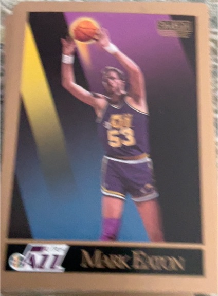 1990-91 SkyBox #276 Mark Eaton Utah Jazz — front