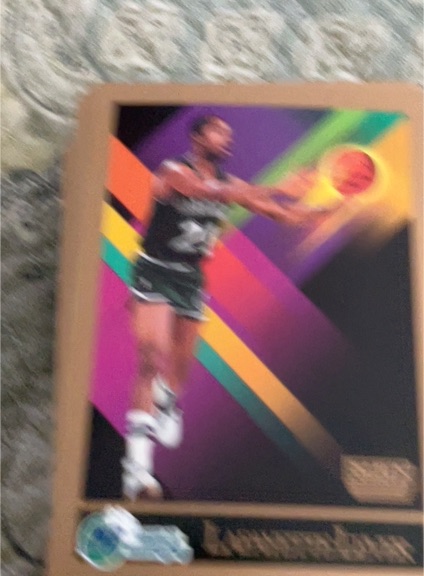 1990-91 SkyBox #414 David Greenwood — front