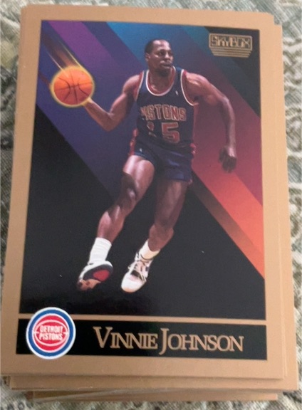 1990-91 SkyBox #89 Vinnie Johnson — front