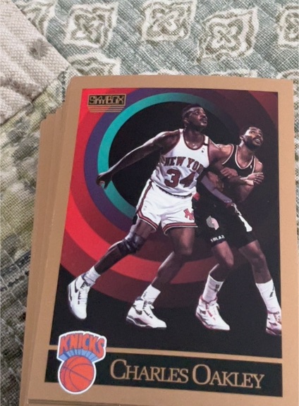 1990 SkyBox #191 Charles Oakley — front